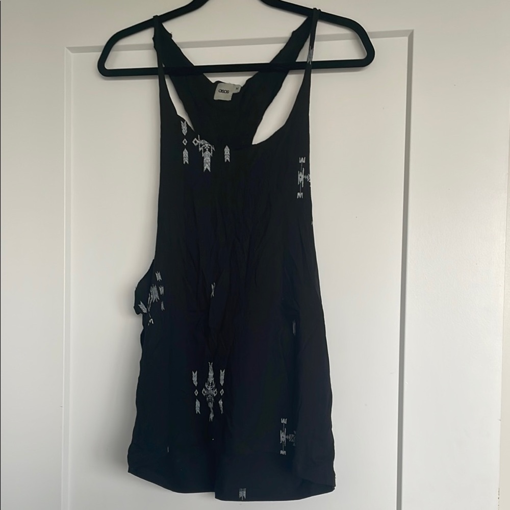 Black Sleeveless Top